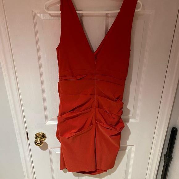 Le chateau orange dress size xl. Worn once - Picture 2 of 5
